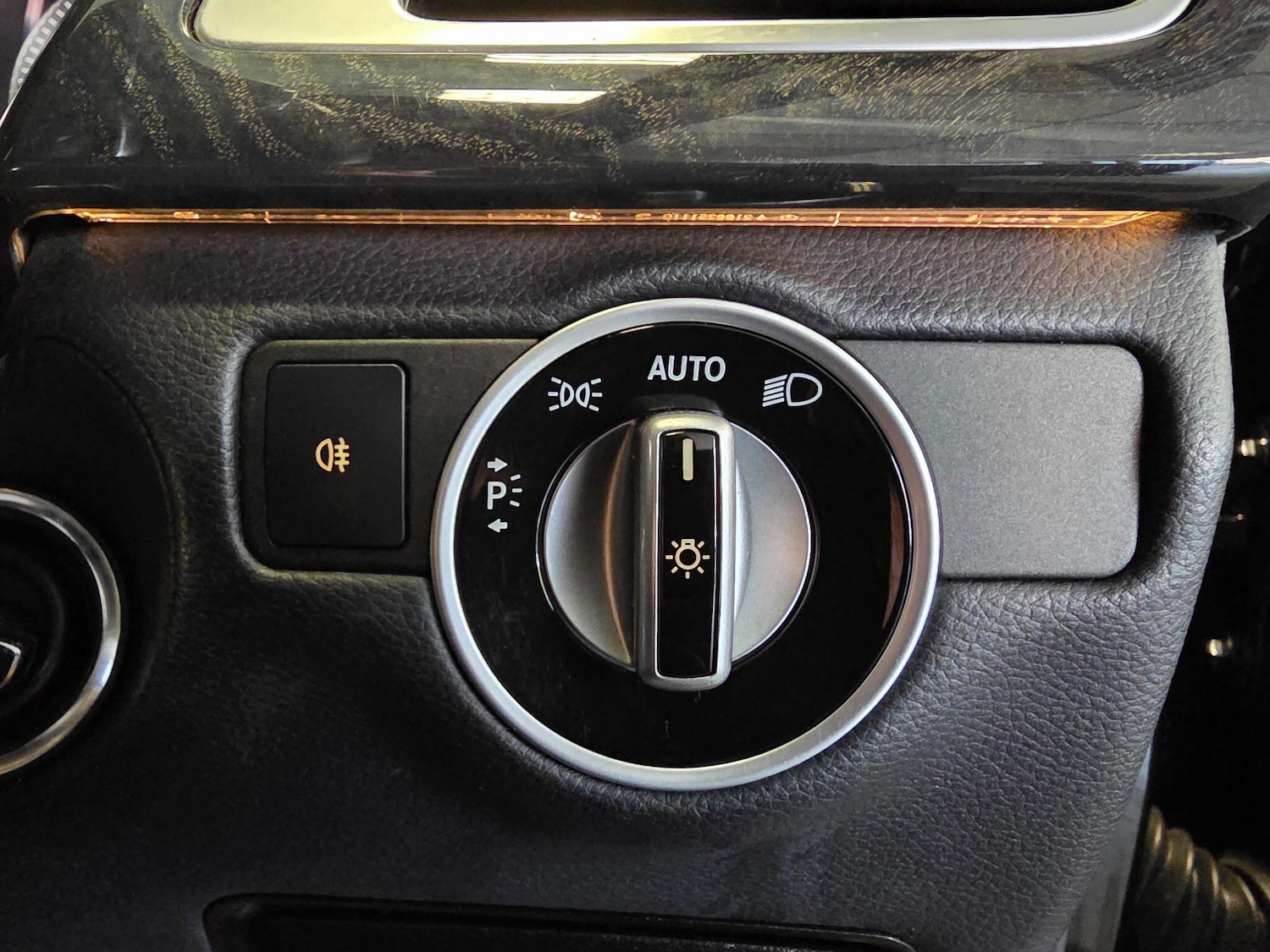 Used Mercedes-Benz CLS 2015 for sale - 77978022: Photo 55