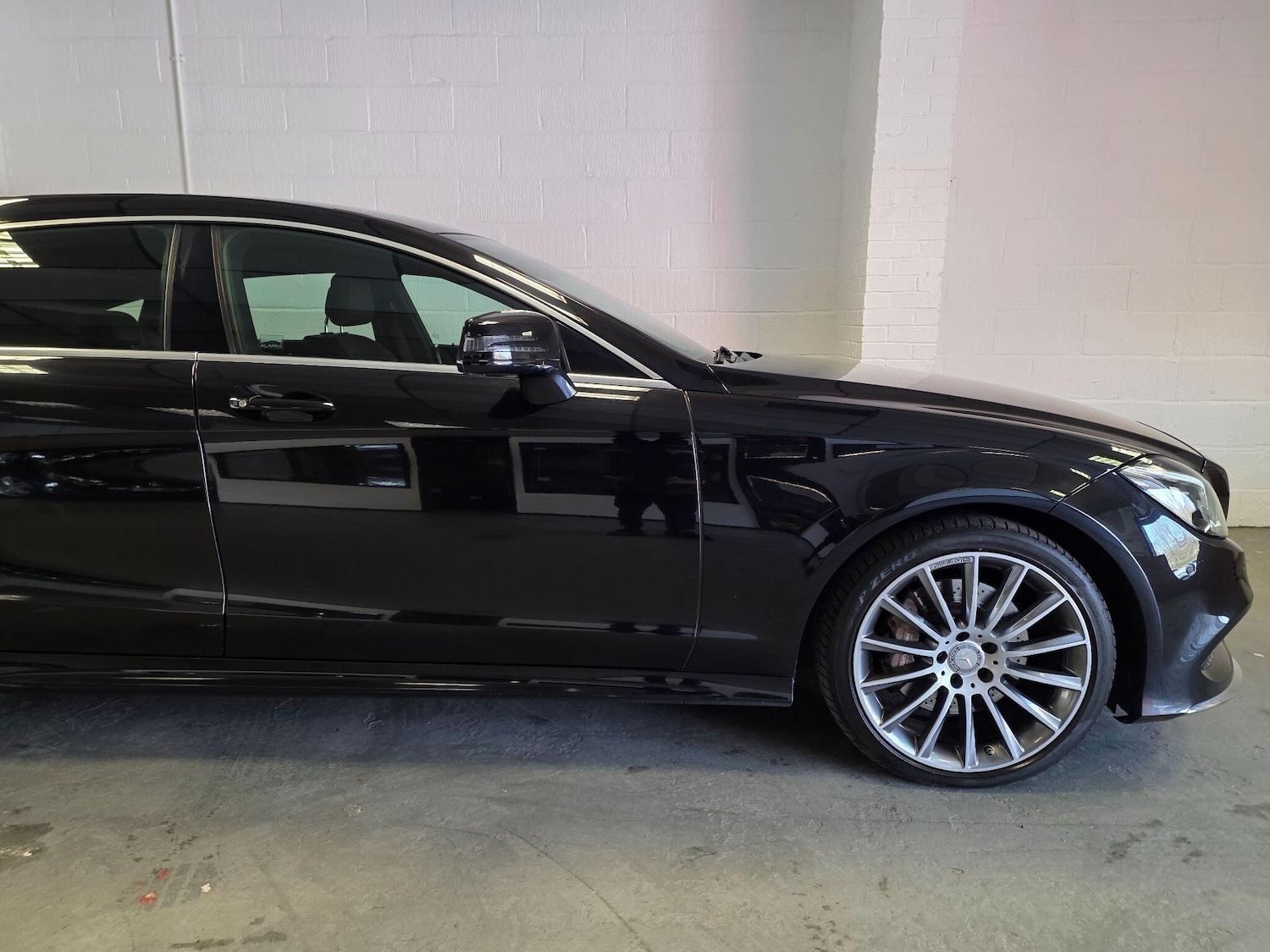 Used Mercedes-Benz CLS 2015 for sale - 77978022: Photo 7