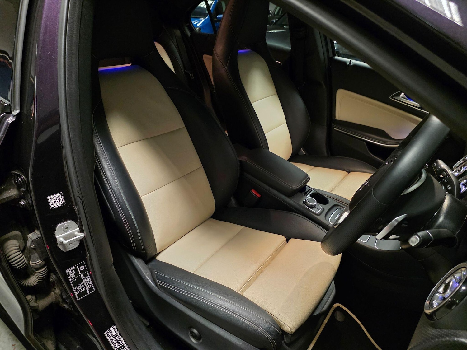 Used Mercedes-Benz A-Class 2016 for sale - 76522542: Photo 32