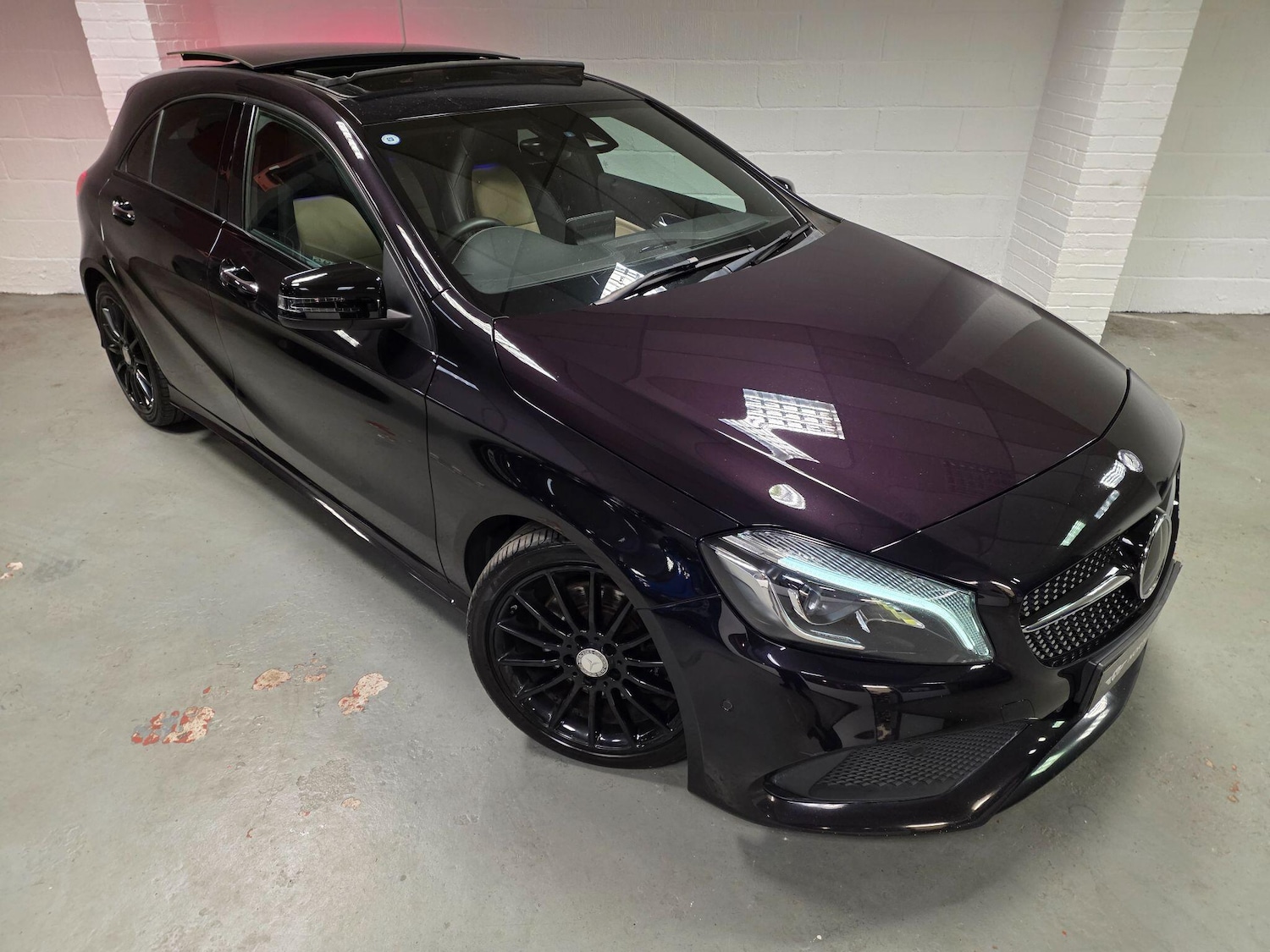 Used Mercedes-Benz A-Class 2016 for sale - 76522542: Photo 4