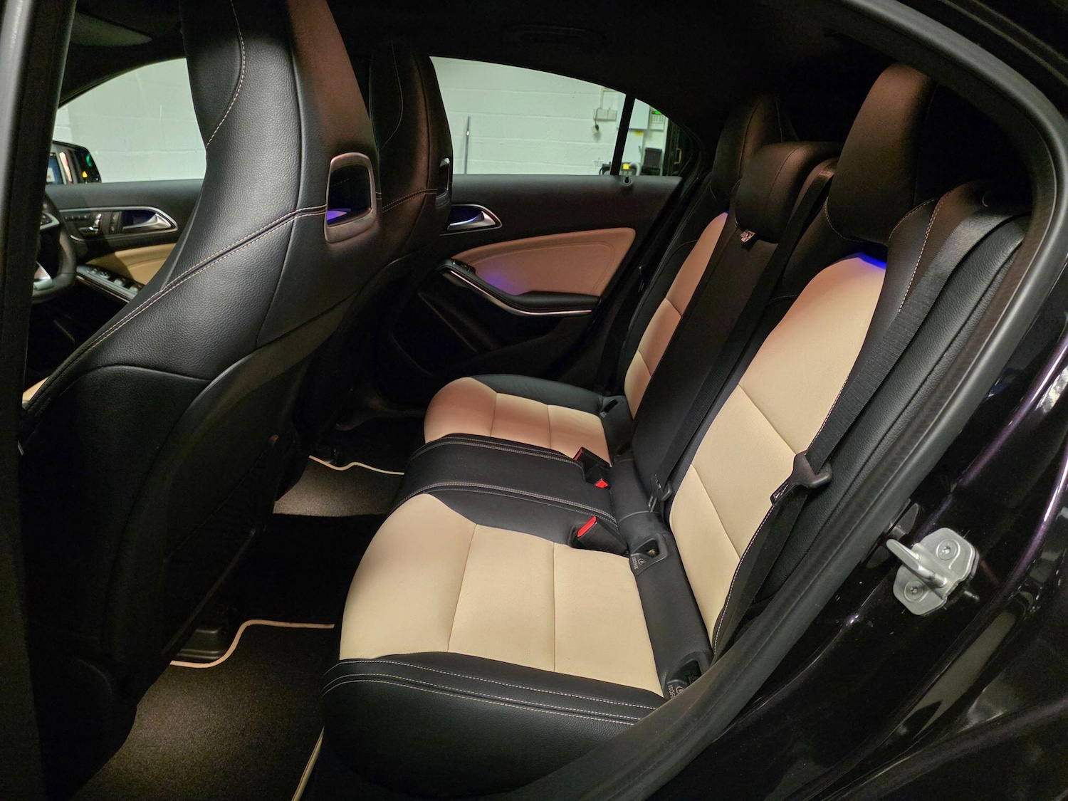 Used Mercedes-Benz A-Class 2016 for sale - 76522542: Photo 42