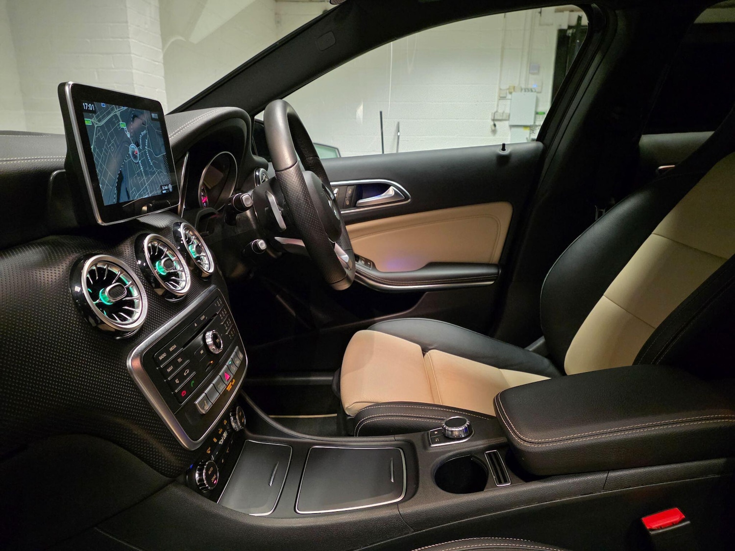 Used Mercedes-Benz A-Class 2016 for sale - 76522542: Photo 50