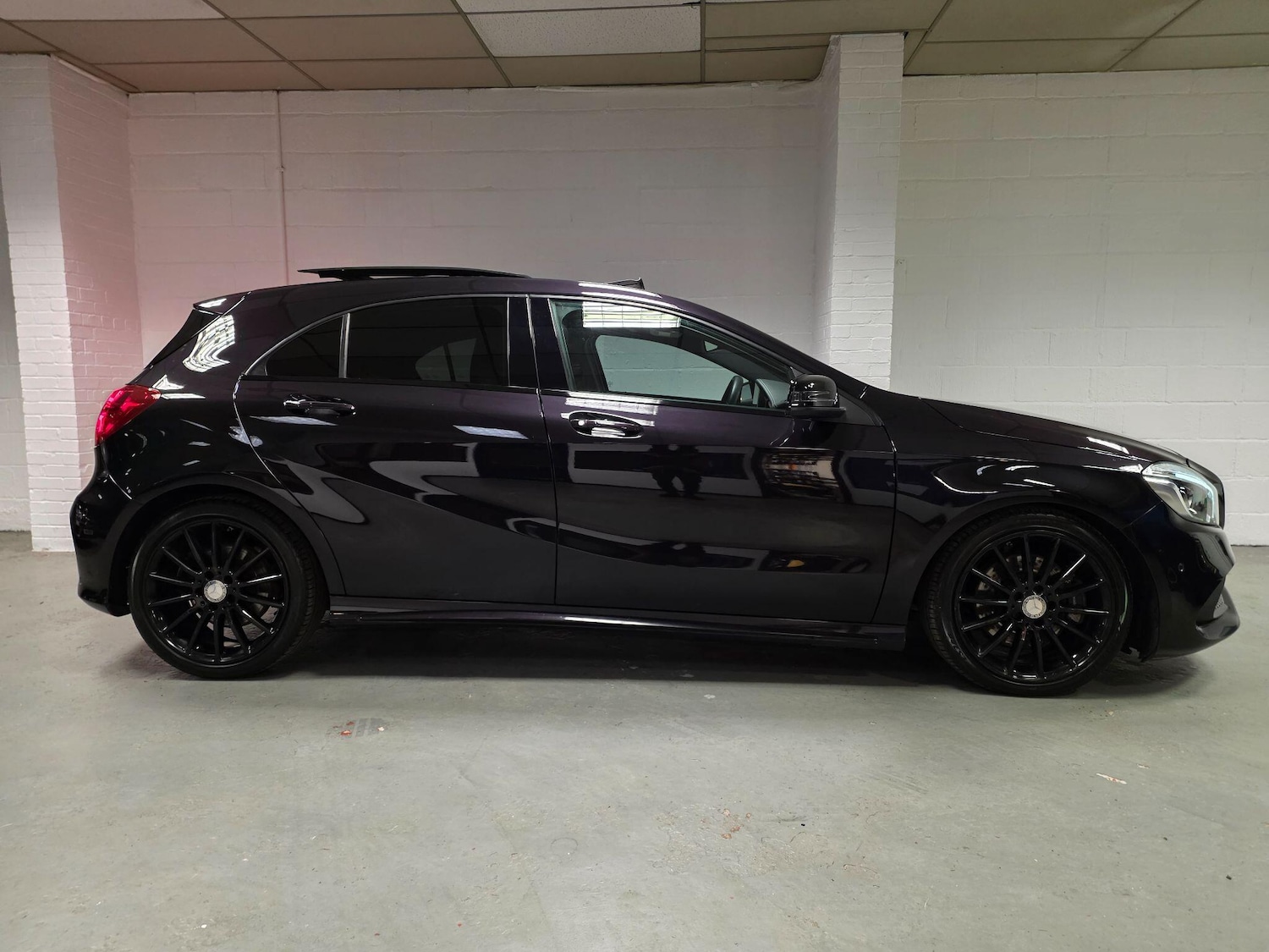 Used Mercedes-Benz A-Class 2016 for sale - 76522542: Photo 6