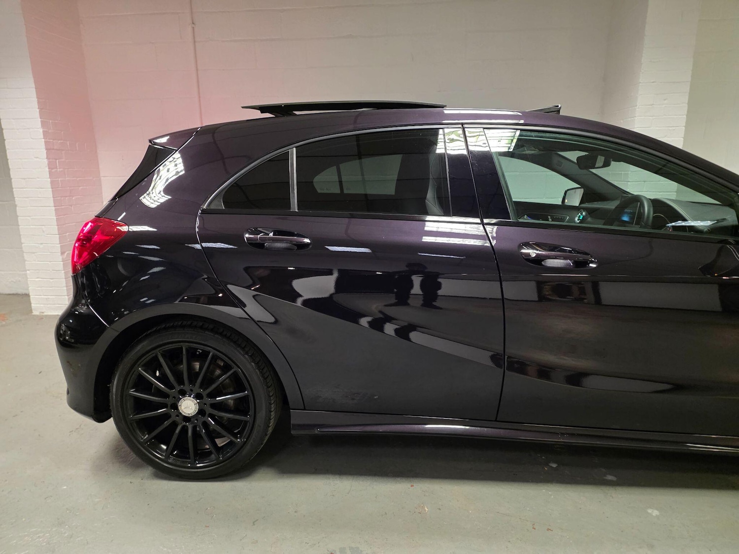 Used Mercedes-Benz A-Class 2016 for sale - 76522542: Photo 8