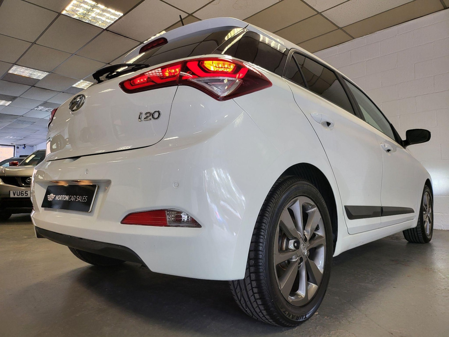 Used Hyundai i20 2015 for sale - 76987676: Photo 18