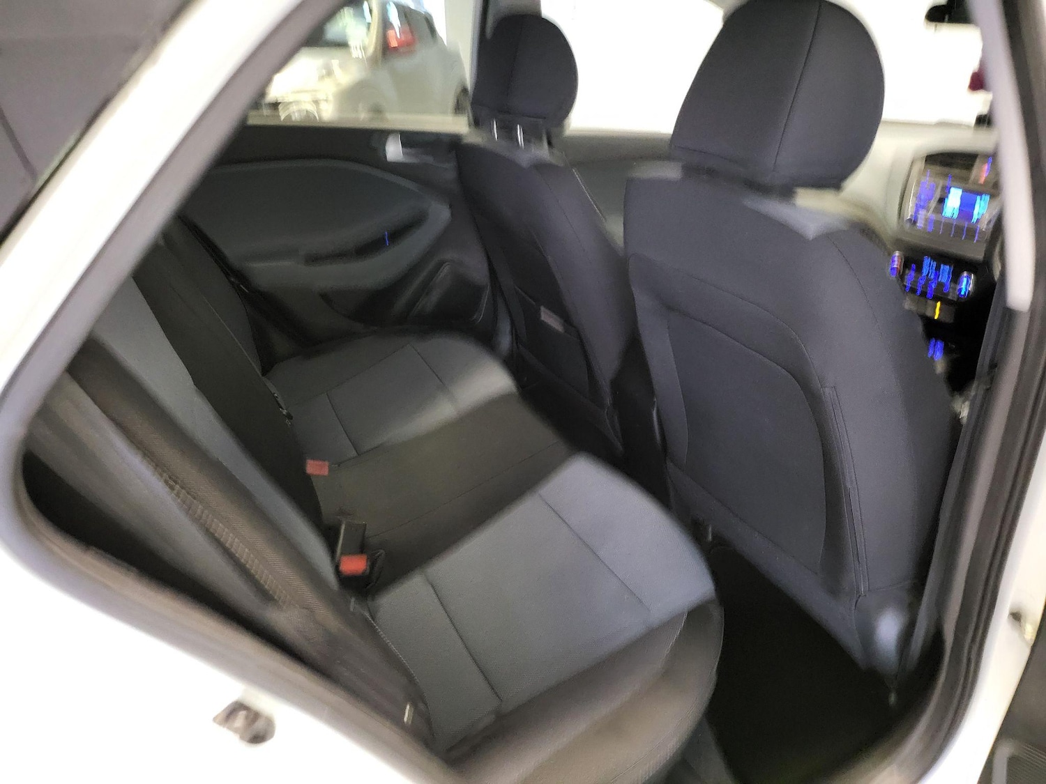 Used Hyundai i20 2015 for sale - 76987676: Photo 34