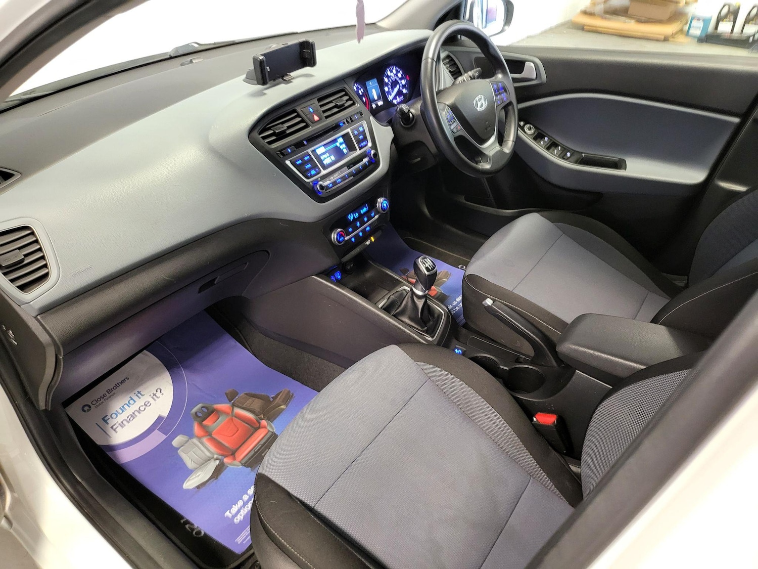 Used Hyundai i20 2015 for sale - 76987676: Photo 43