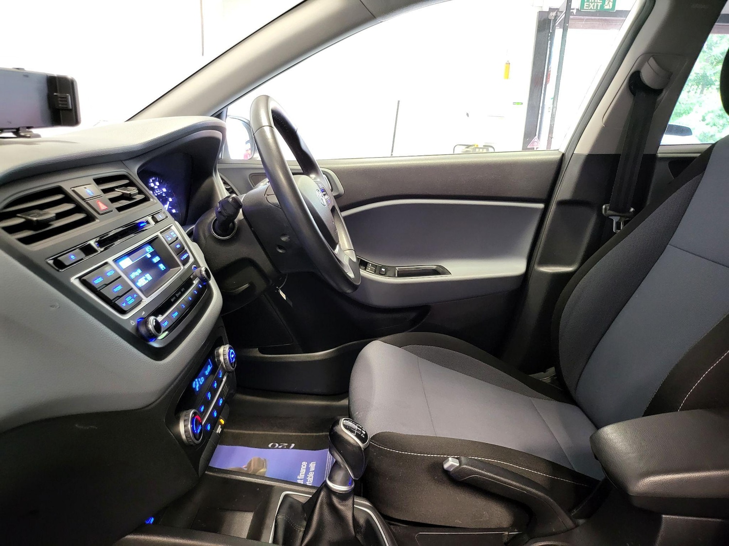 Used Hyundai i20 2015 for sale - 76987676: Photo 49