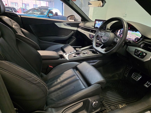 Used Audi A5 Cabriolet 2017 for sale - 76020882: Photo 32