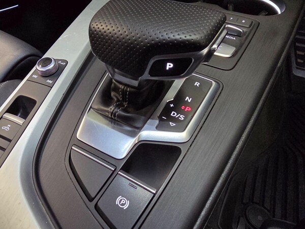 Used Audi A5 Cabriolet 2017 for sale - 76020882: Photo 66