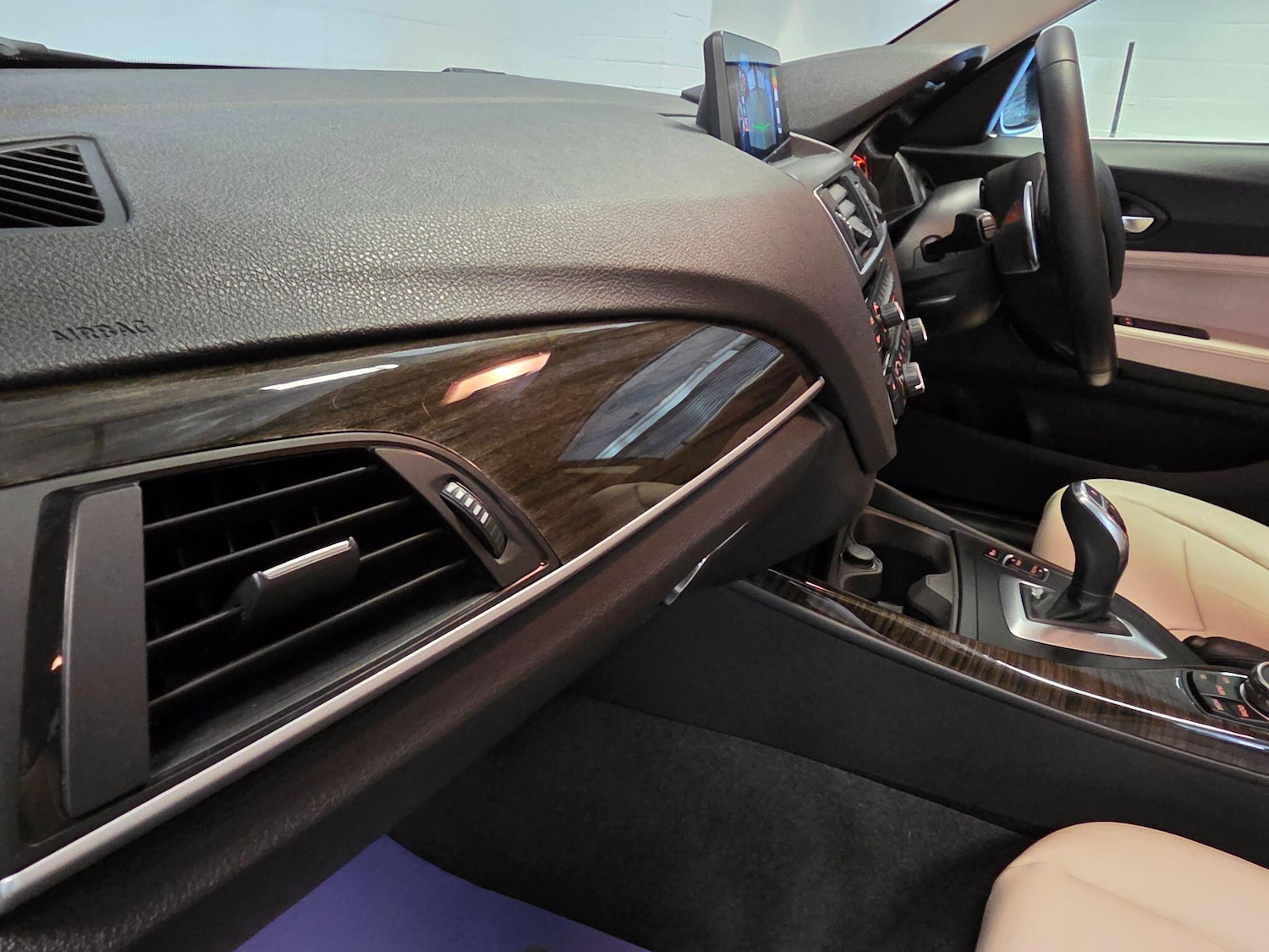 Used BMW 2 Series 2015 for sale - 76645646: Photo 46