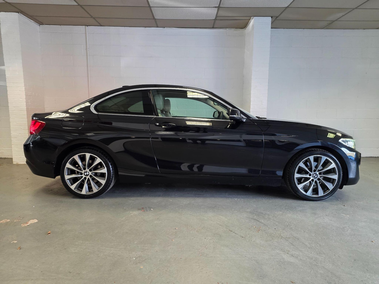 Used BMW 2 Series 2015 for sale - 76645646: Photo 6