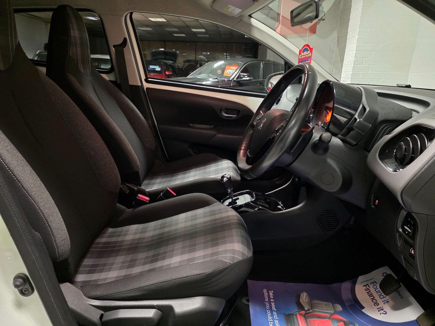 Used Peugeot 108 2018 for sale - 77029918: Photo 32