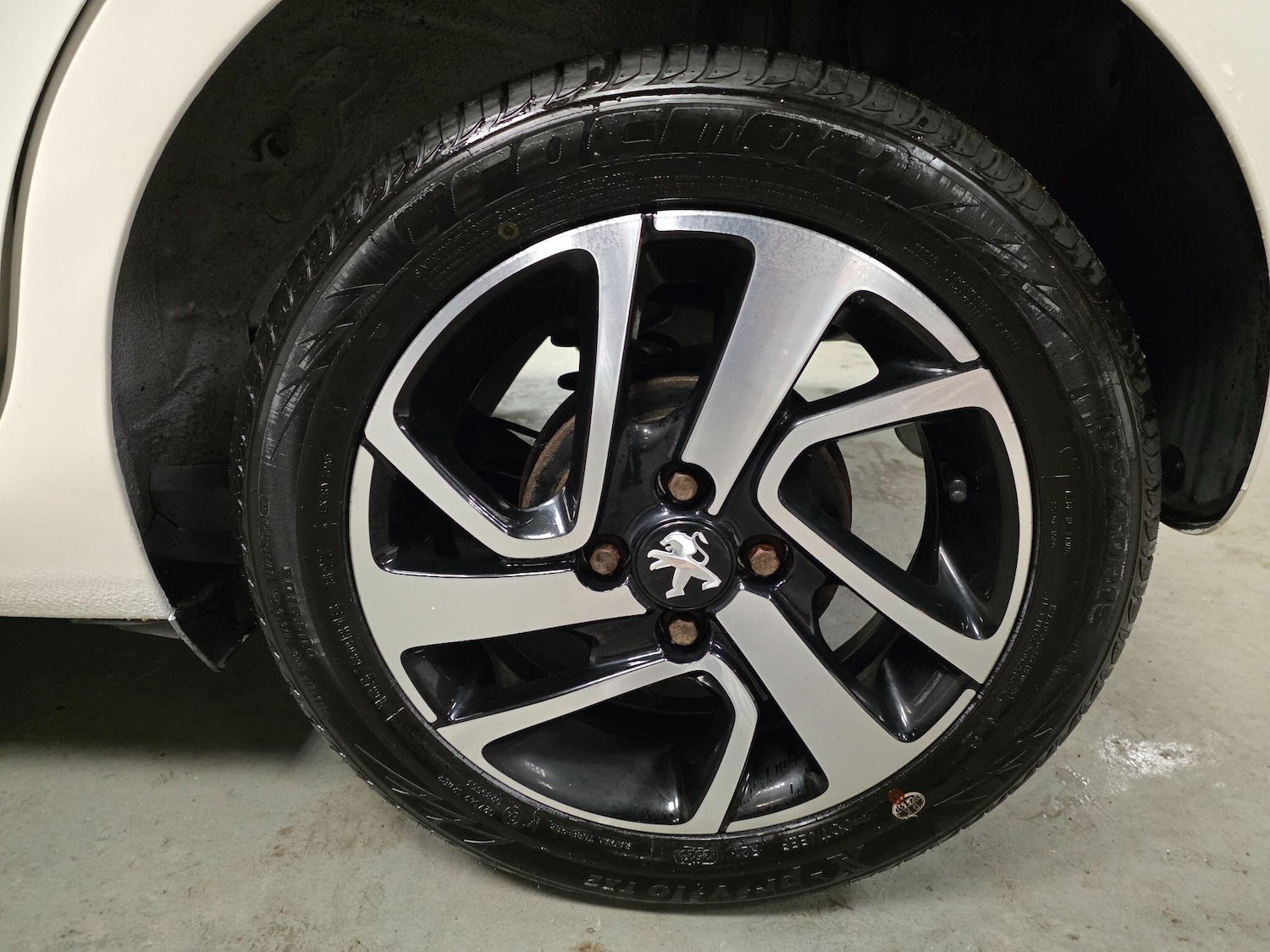 Used Peugeot 108 2018 for sale - 77029918: Photo 82