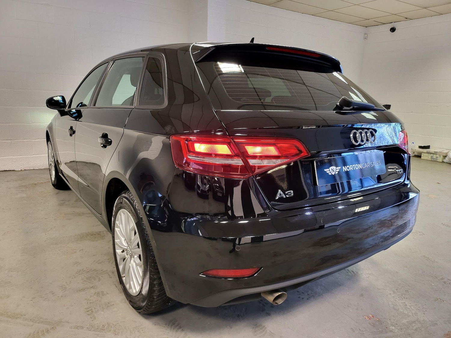 Vehicle 29
