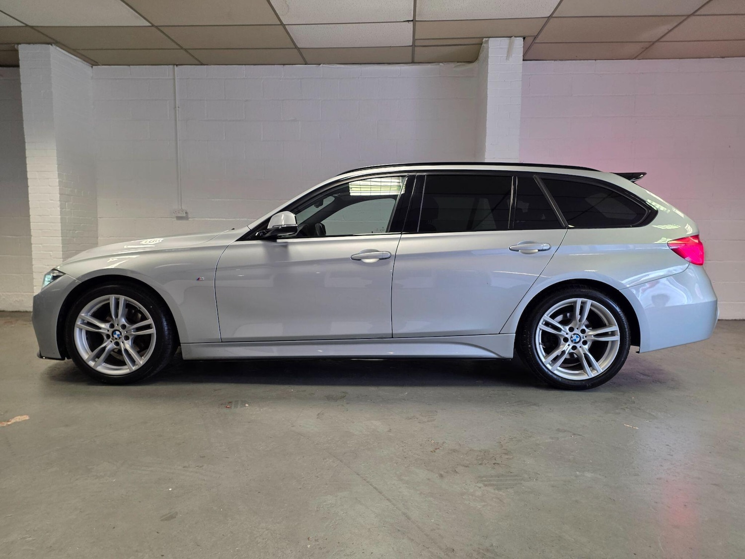 Used BMW 3 Series 2016 for sale - 76432967: Photo 16