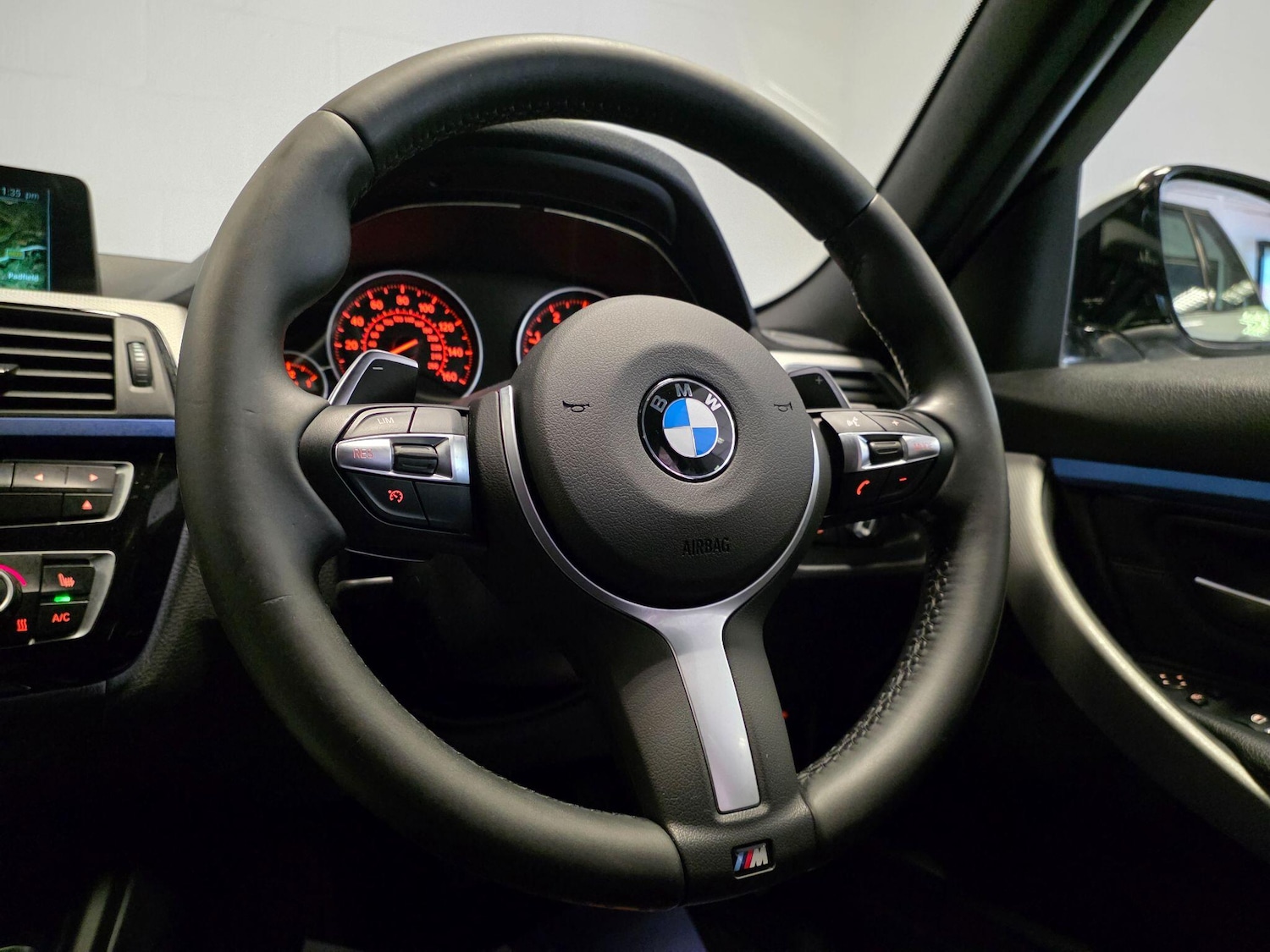 Used BMW 3 Series 2016 for sale - 76432967: Photo 42