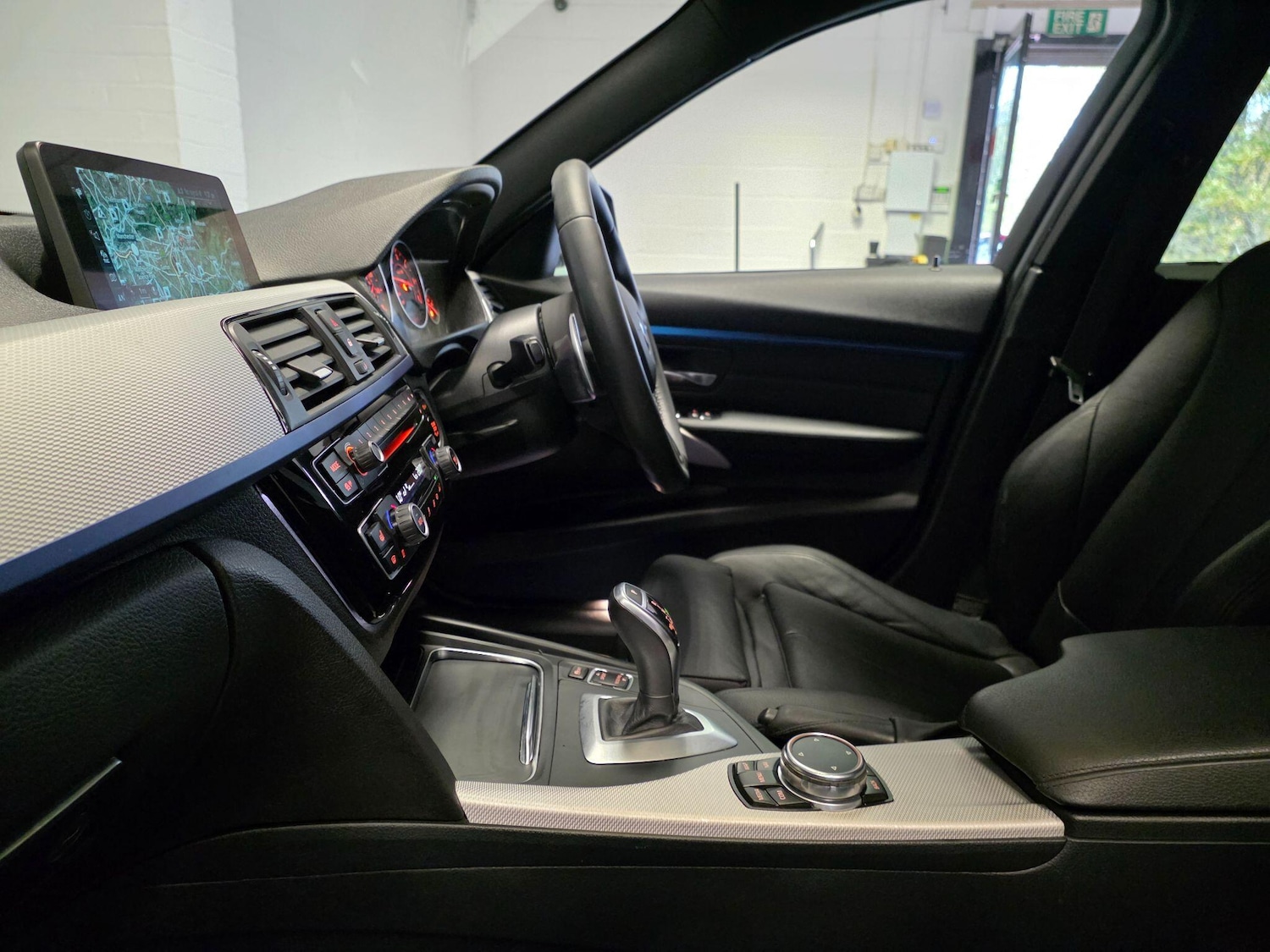 Used BMW 3 Series 2016 for sale - 76432967: Photo 54