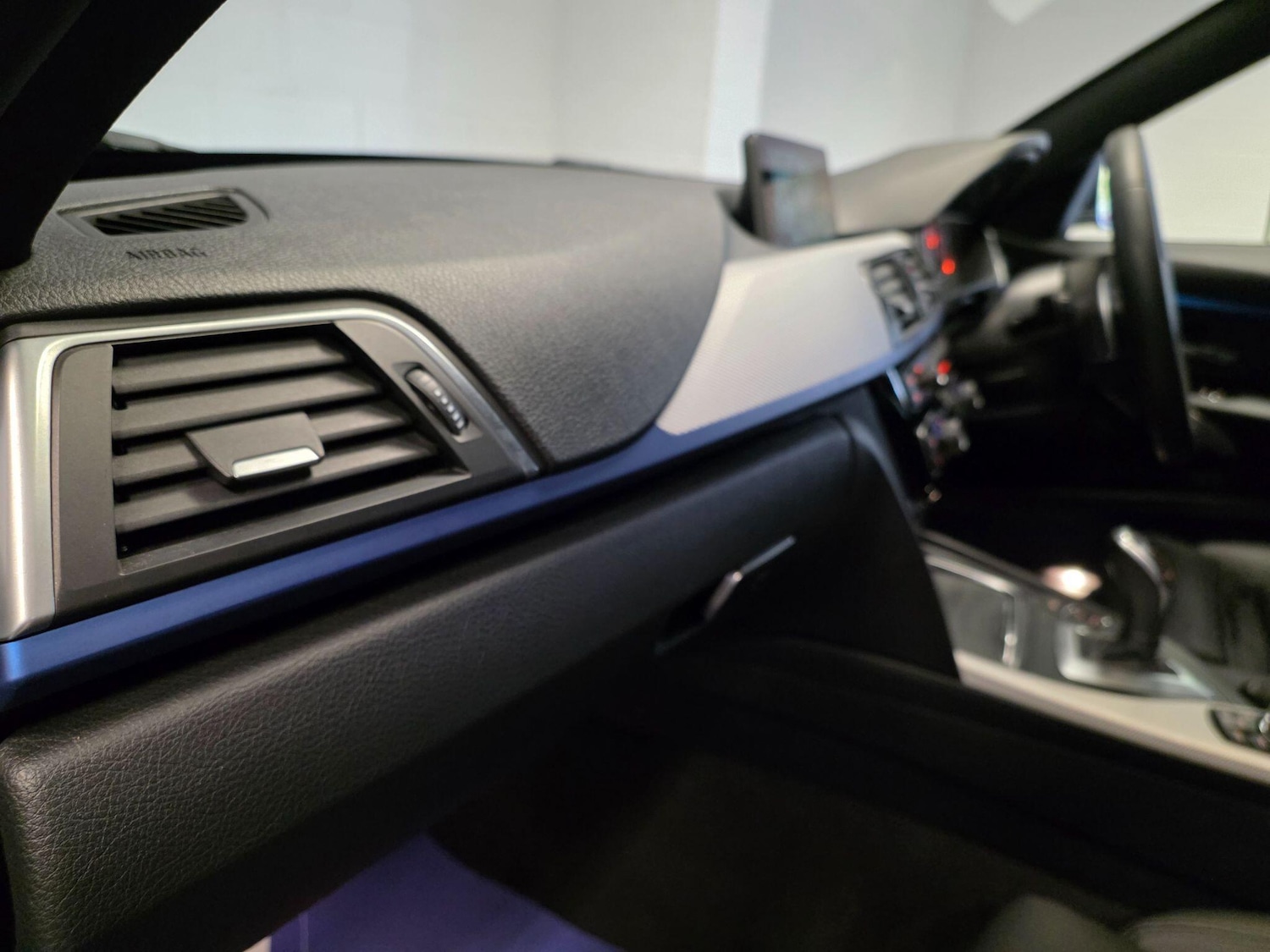 Used BMW 3 Series 2016 for sale - 76432967: Photo 55