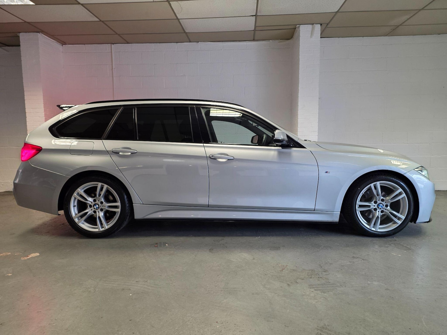 Used BMW 3 Series 2016 for sale - 76432967: Photo 6