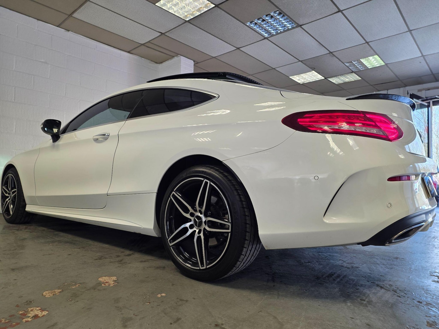 Used Mercedes-Benz C Class 2016 for sale - 77978490: Photo 26