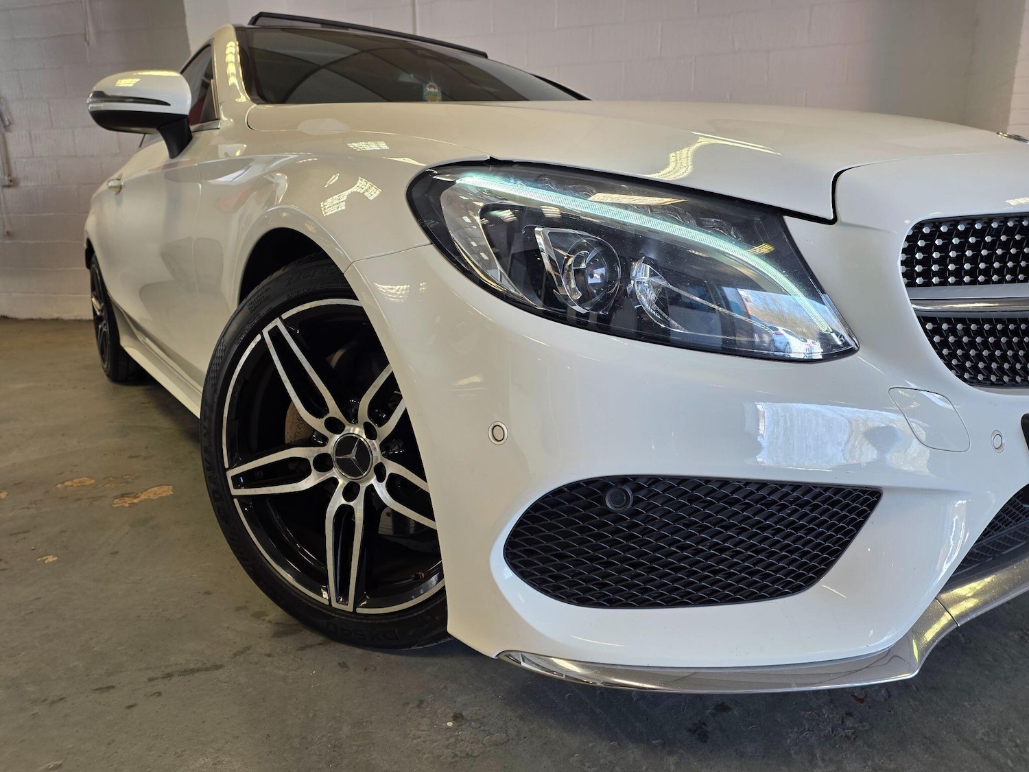 Used Mercedes-Benz C Class 2016 for sale - 77978490: Photo 5