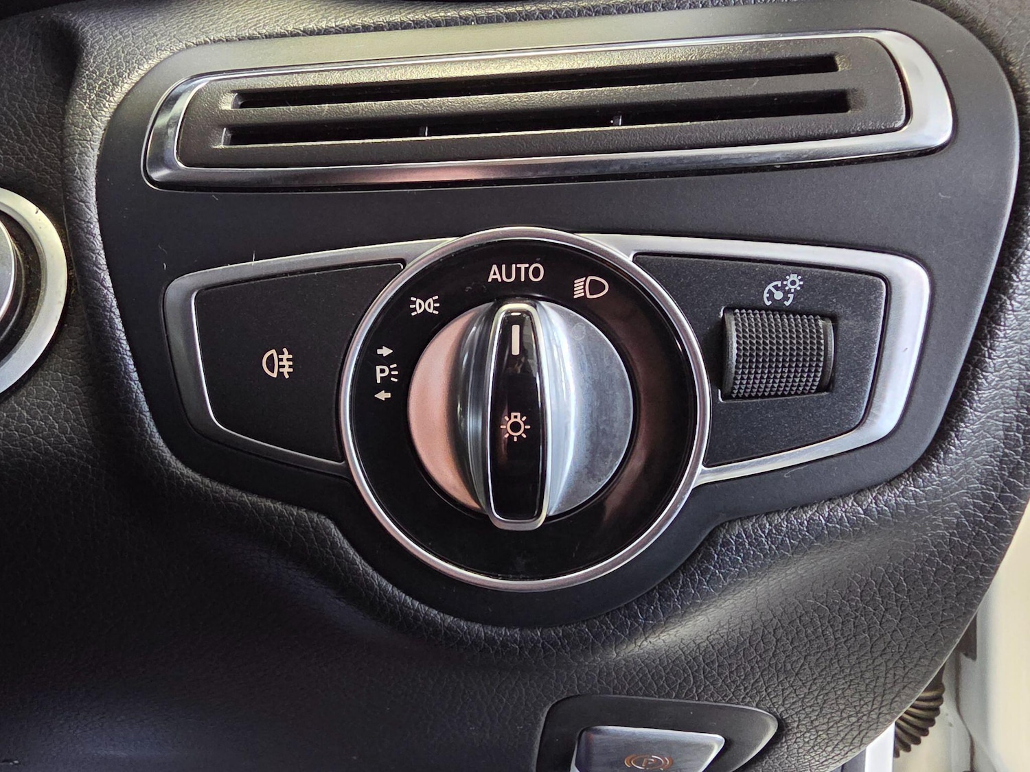 Used Mercedes-Benz C Class 2016 for sale - 77978490: Photo 53