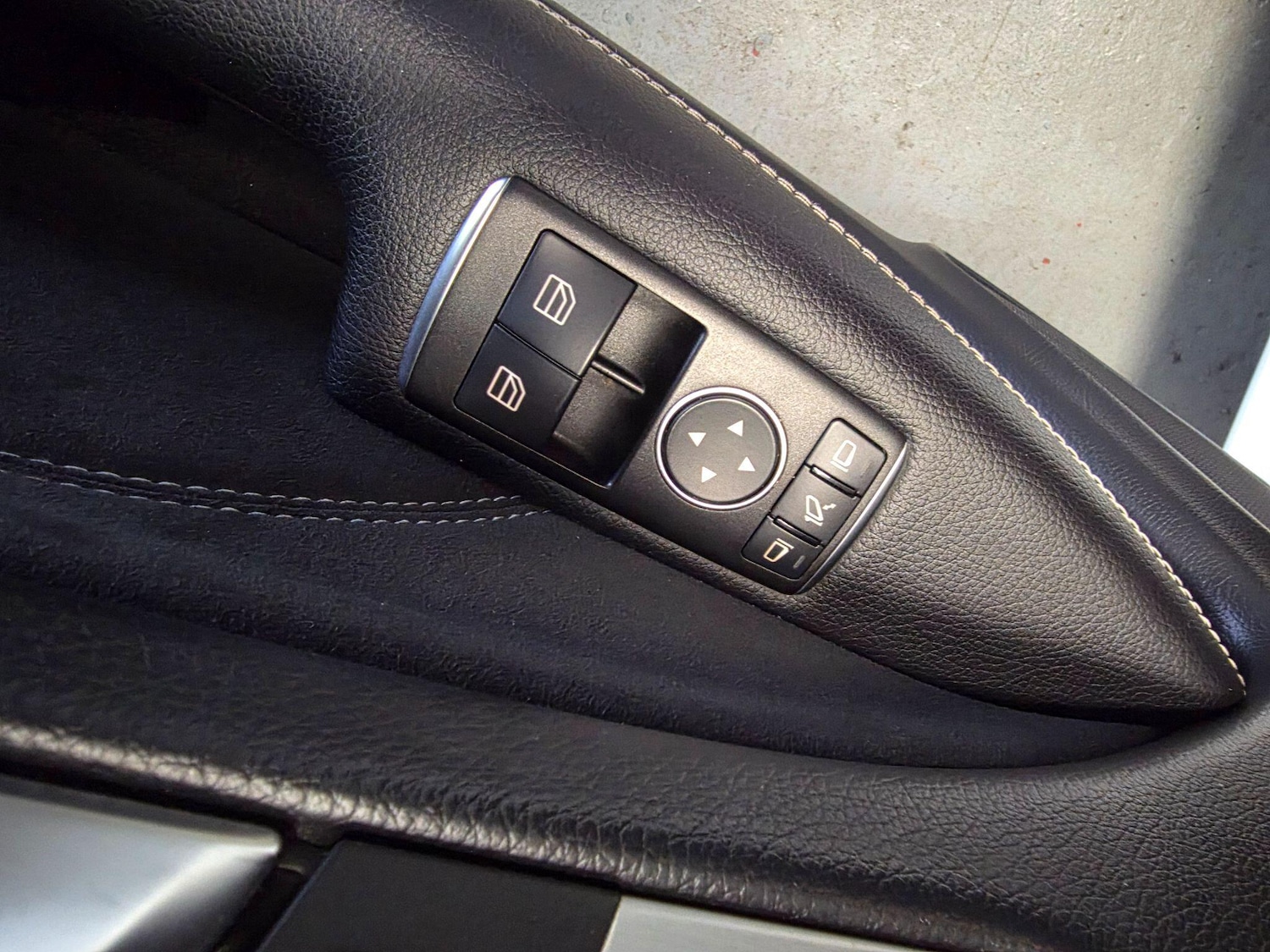 Used Mercedes-Benz C Class for sale - 77496408: Photo 48