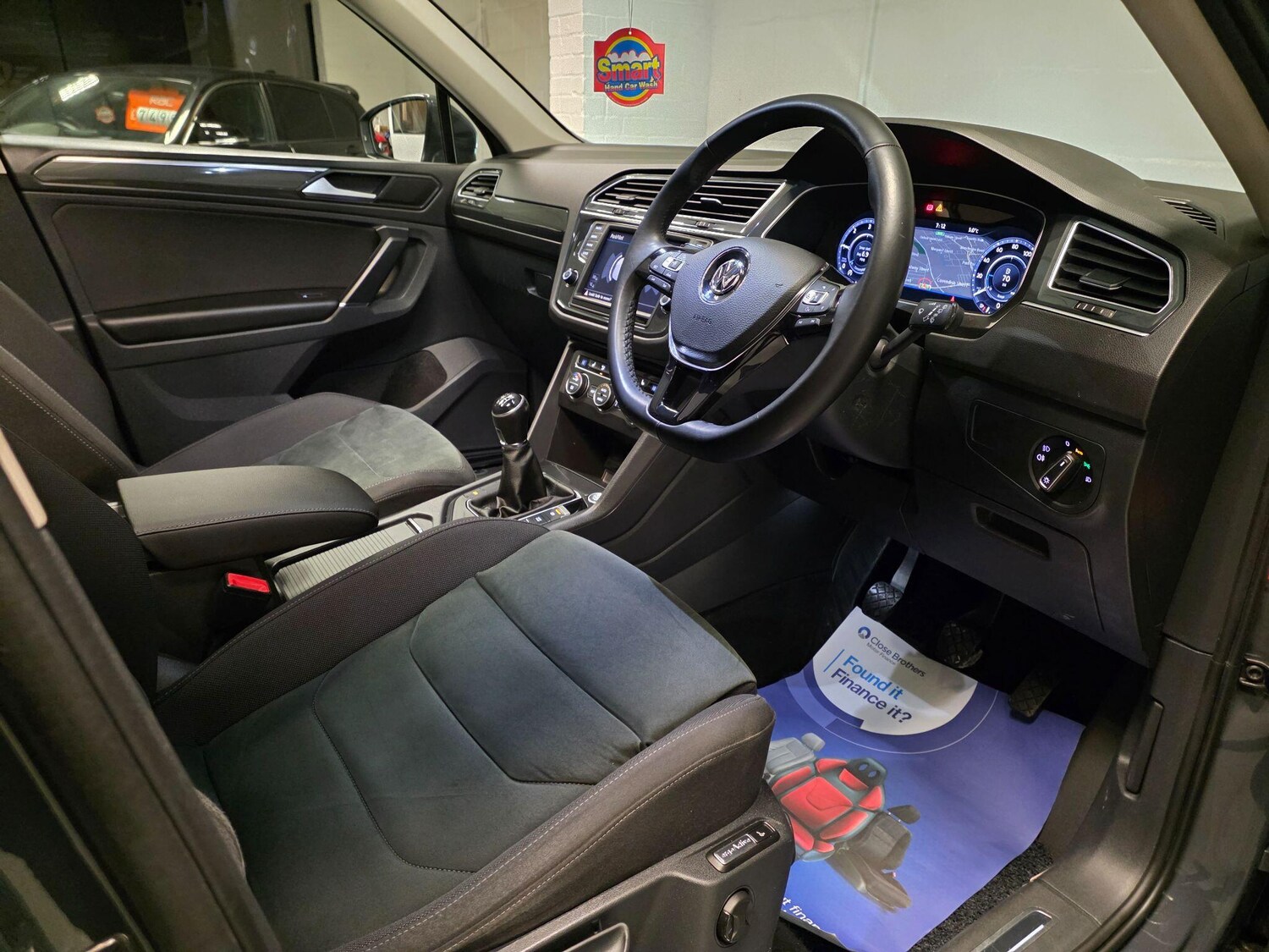 Used Volkswagen Tiguan 2017 for sale - 76976265: Photo 32