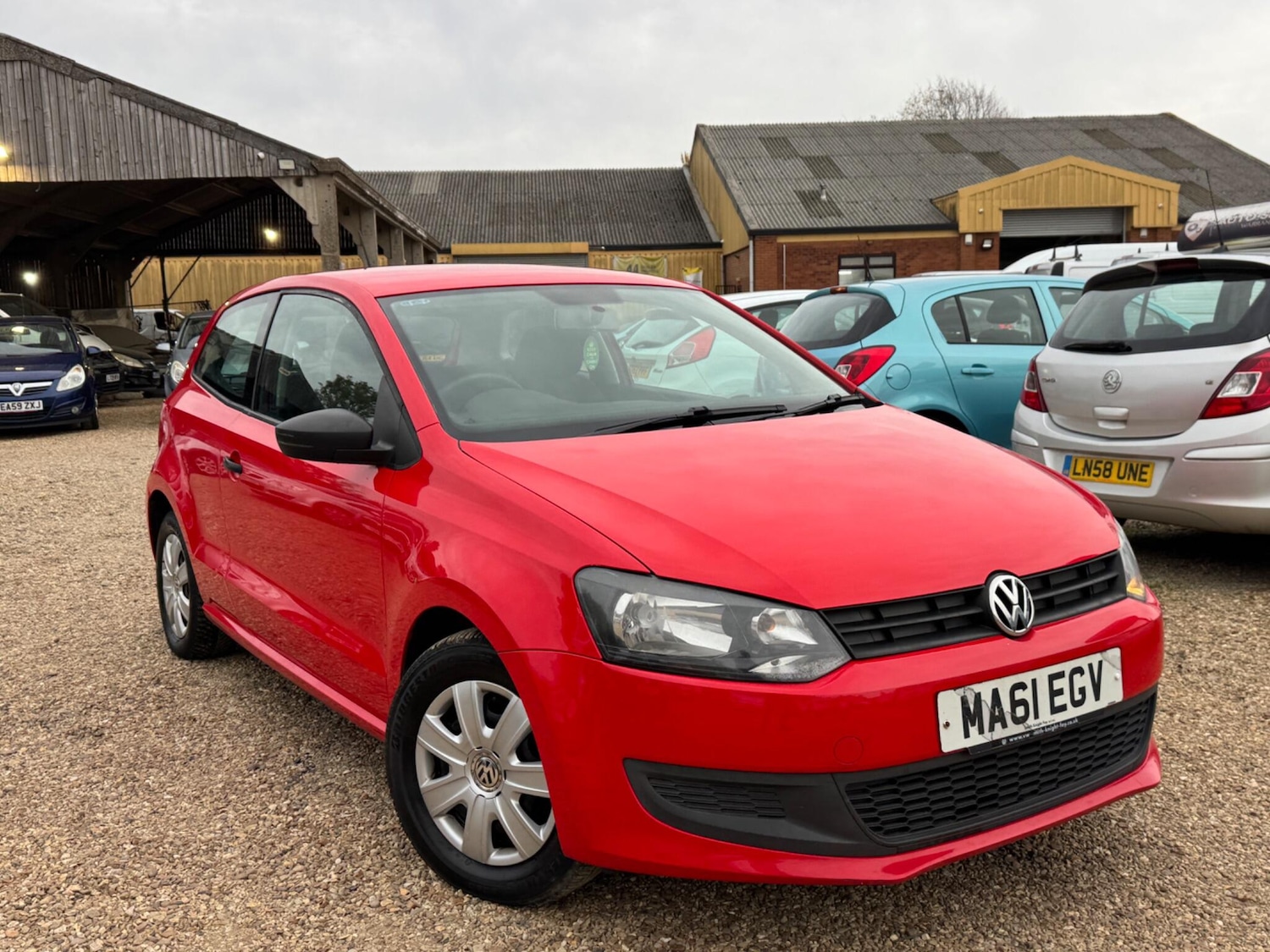 Used Volkswagen Polo 2011 for sale - 76388896: Photo 10