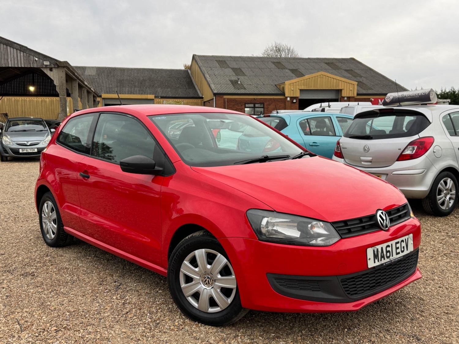 Used Volkswagen Polo 2011 for sale - 76388896: Photo 13