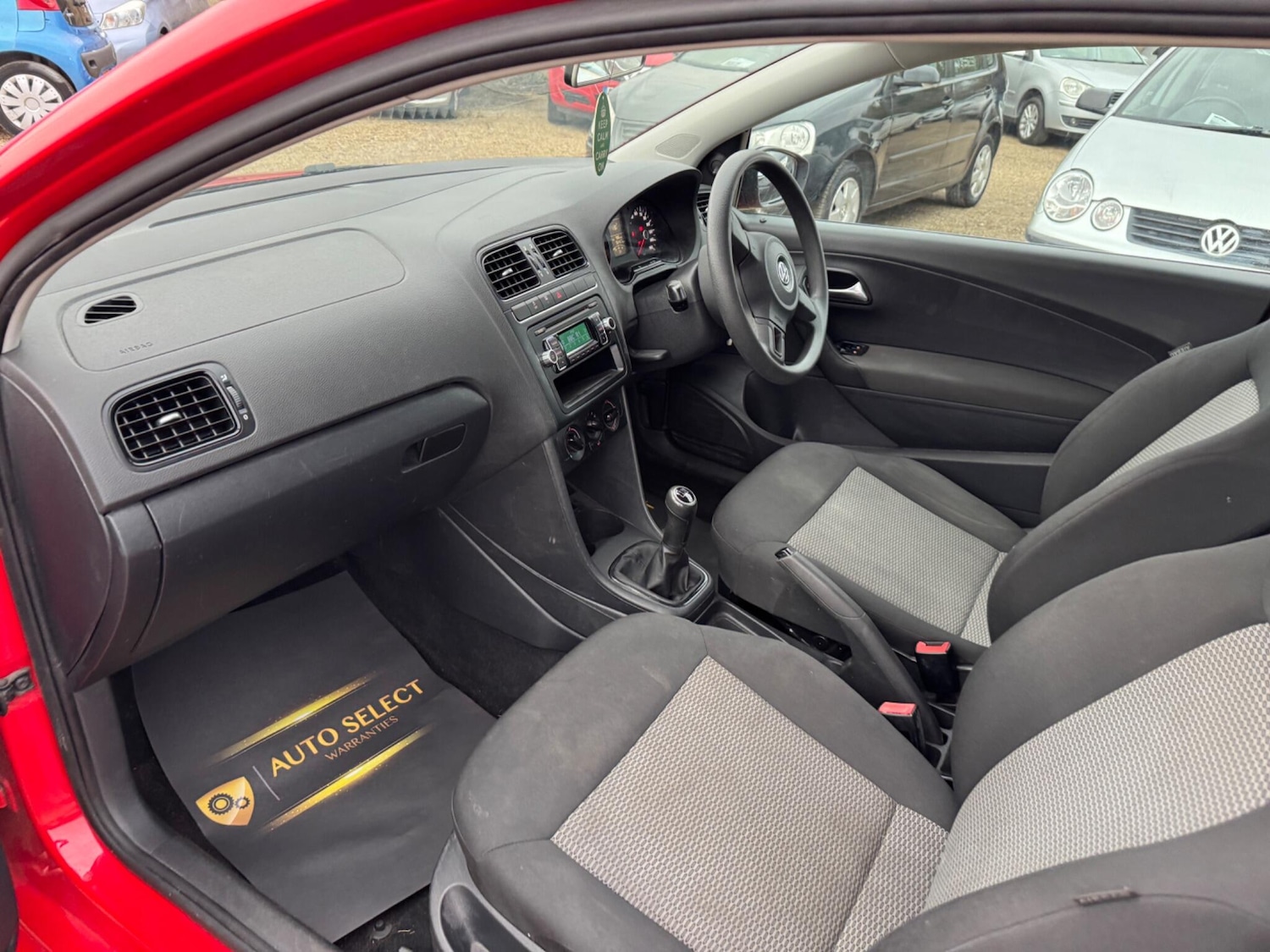 Used Volkswagen Polo 2011 for sale - 76388896: Photo 20