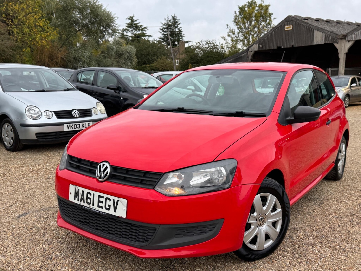 Used Volkswagen Polo 2011 for sale - 76388896: Photo 4