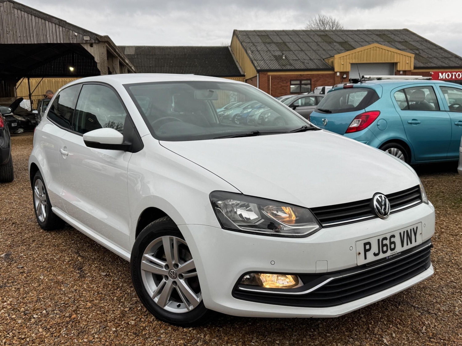 Used Volkswagen Polo 2016 for sale - 76499021: Photo 28