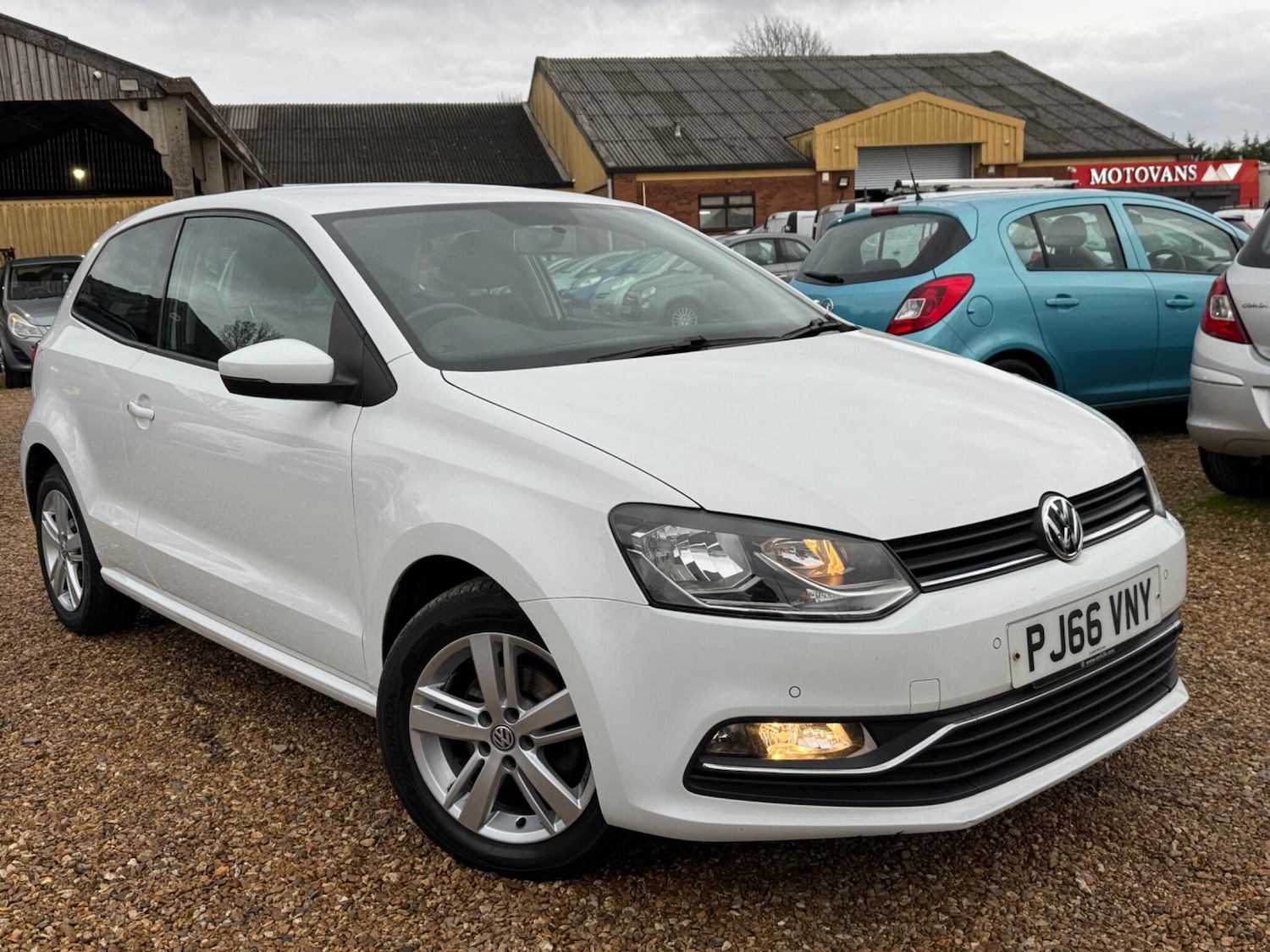 Used Volkswagen Polo 2016 for sale - 76499021: Photo 29
