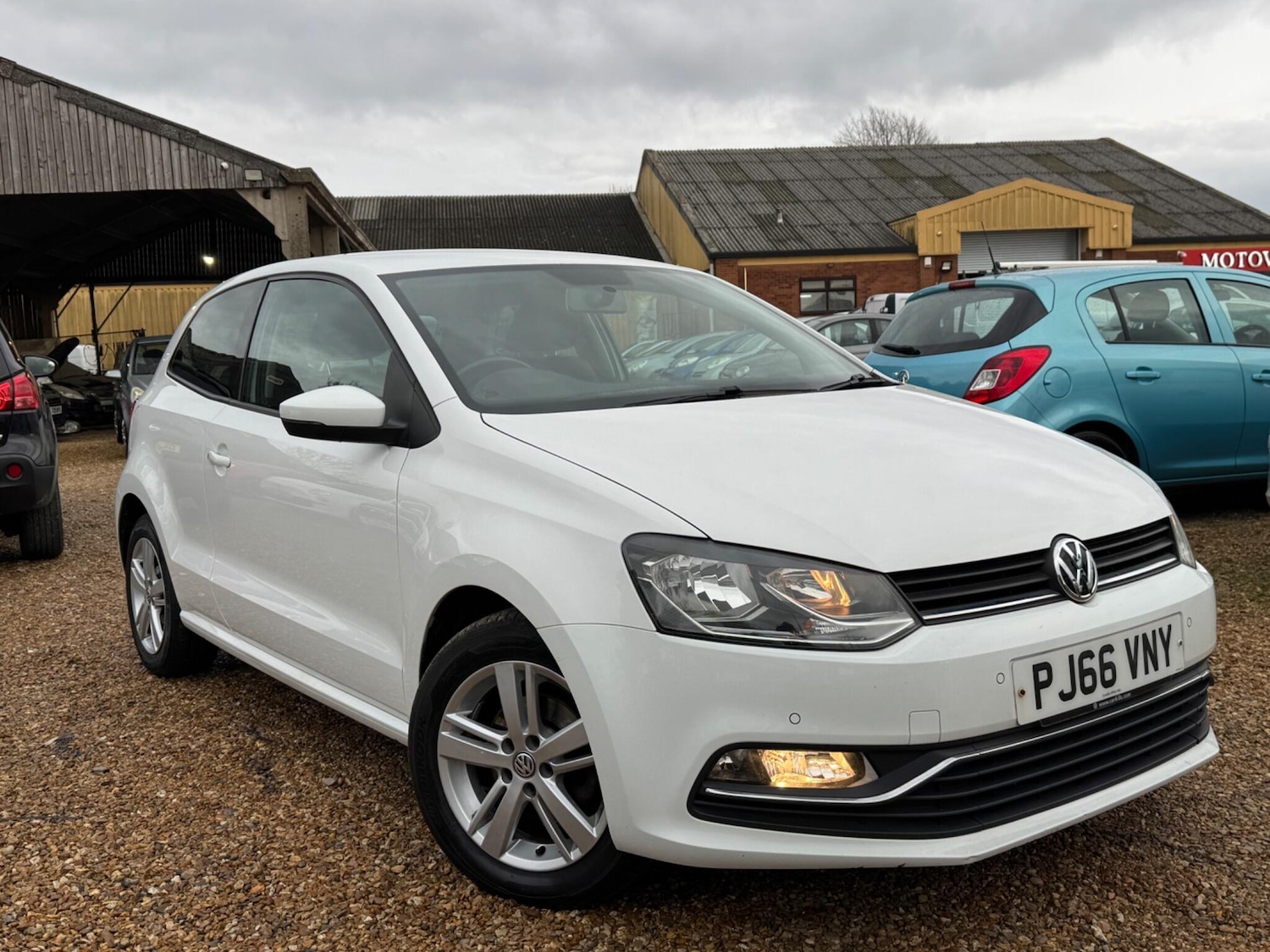 Used Volkswagen Polo 2016 for sale - 76499021: Photo 7