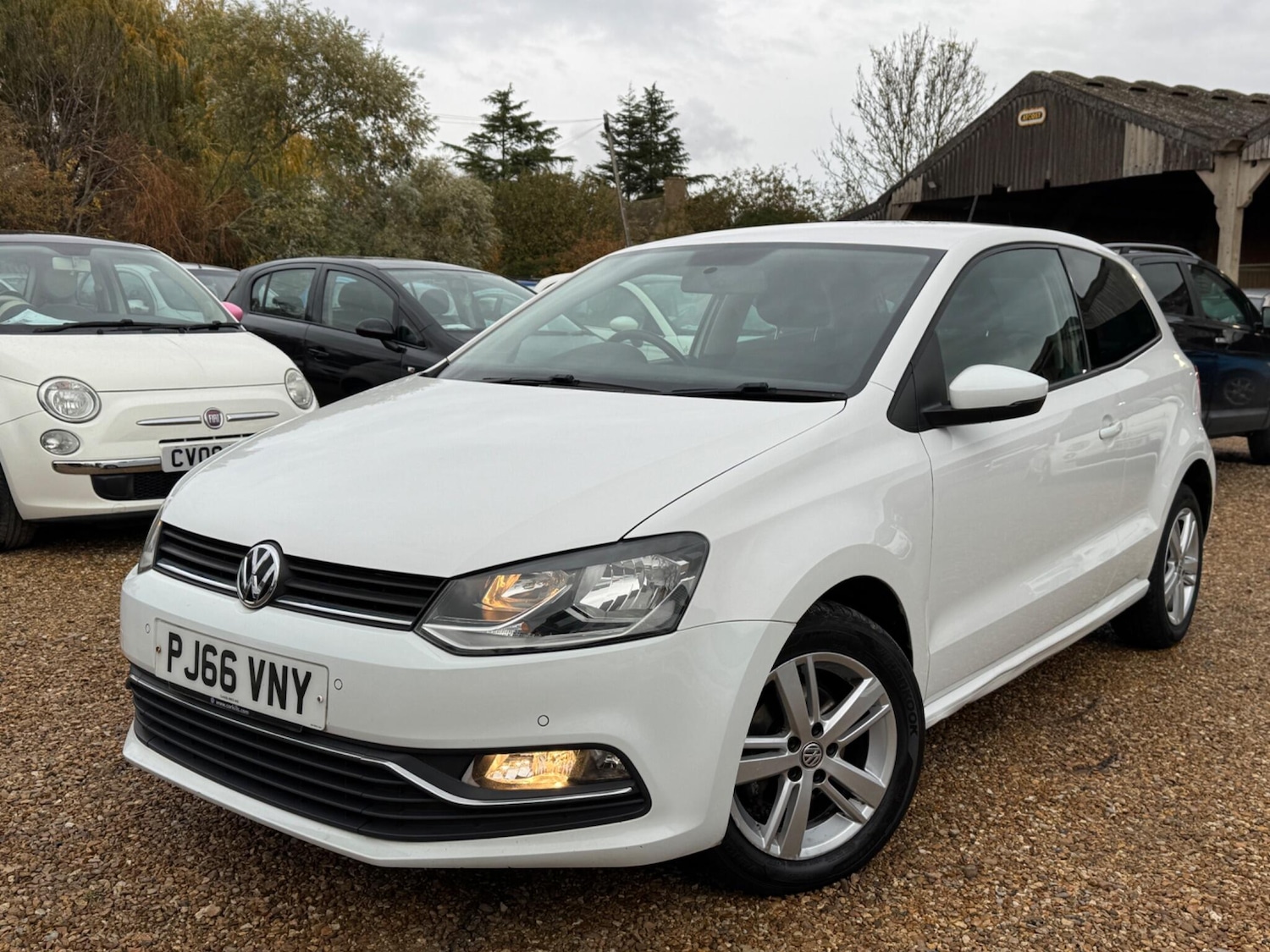 Used Volkswagen Polo 2016 for sale - 76499021: Photo 9