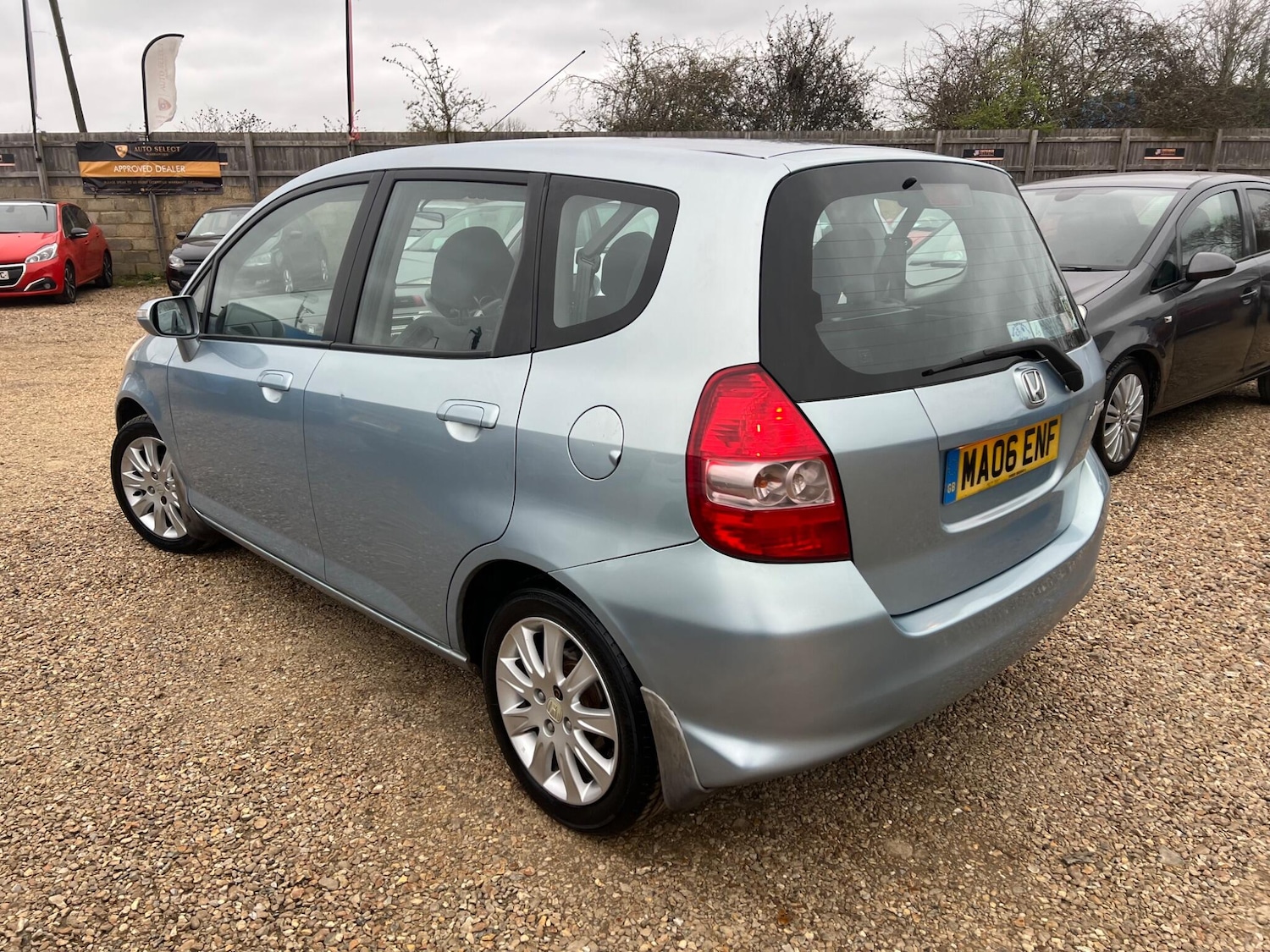 Used Honda Jazz 2006 for sale - 77882316: Photo 12