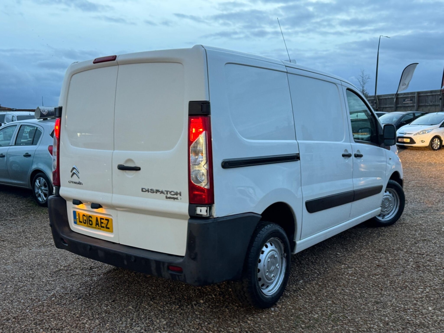 Used Citroen Dispatch 2016 for sale - 76573744: Photo 16