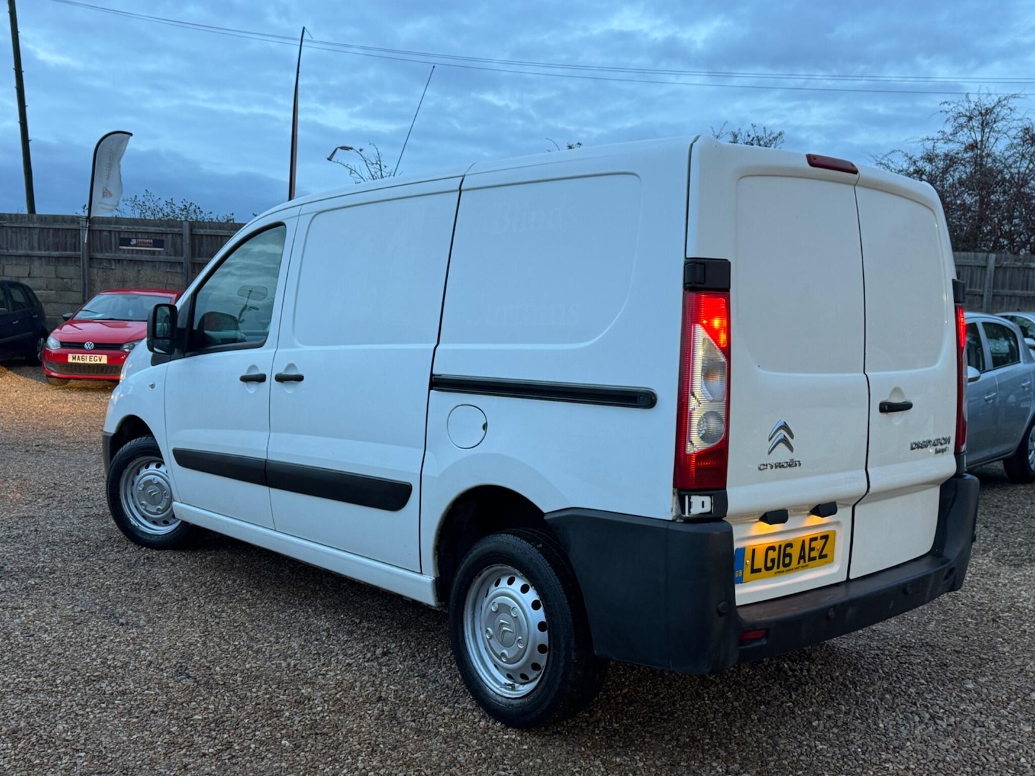 Used Citroen Dispatch 2016 for sale - 76573744: Photo 2