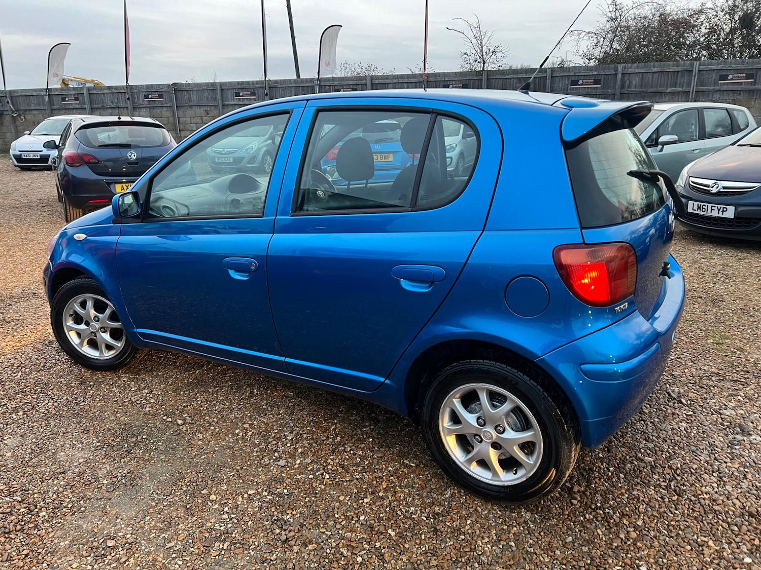 Used Toyota Yaris 2004 for sale - 76997071: Photo 17