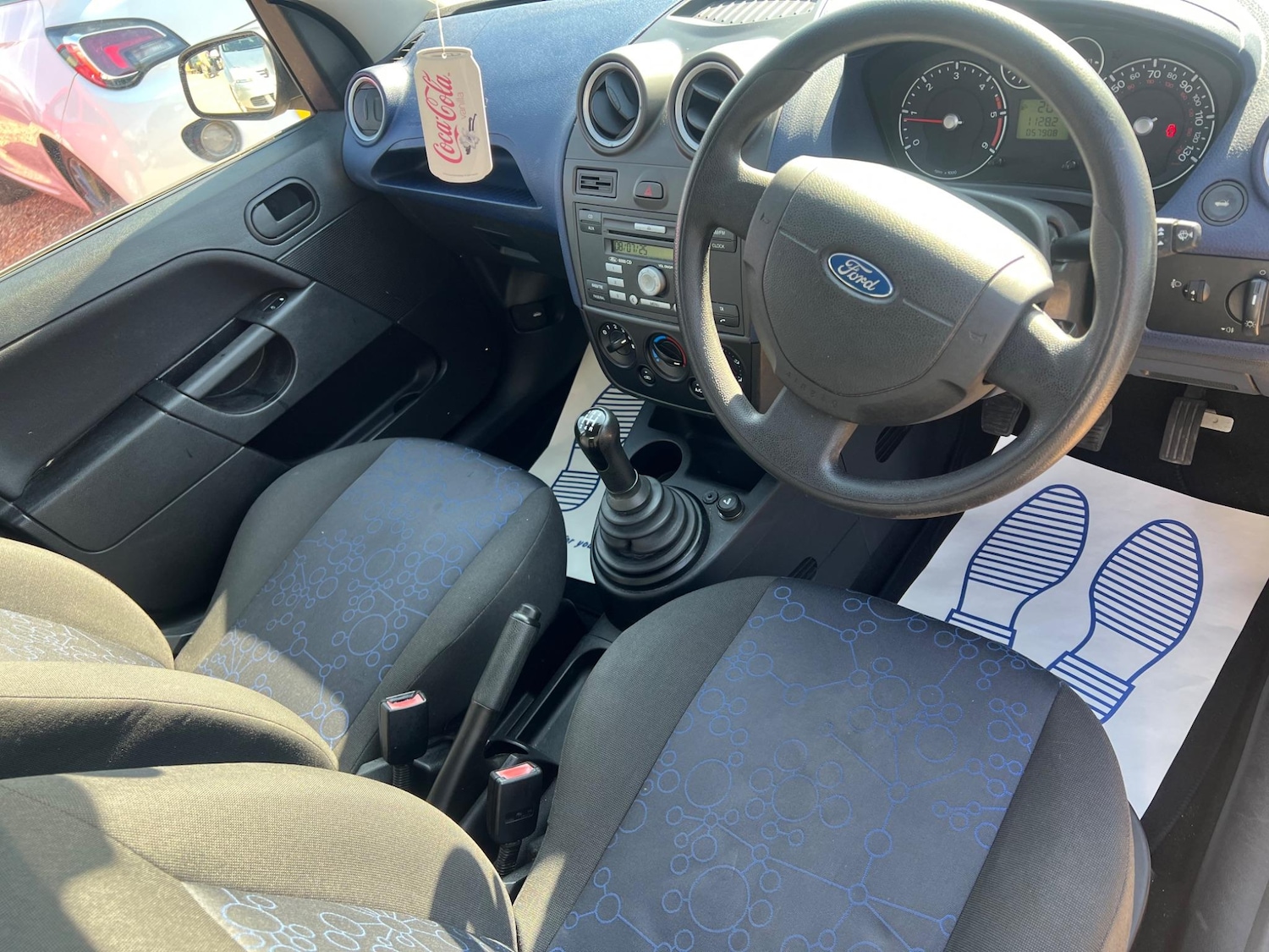 Vehicle 28