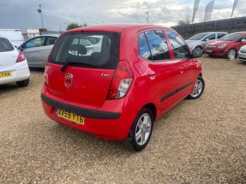 Used Hyundai i10 2009 for sale - 76989210: Photo