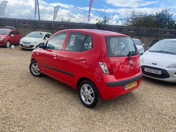 Used Hyundai i10 2009 for sale - 76989210: Photo