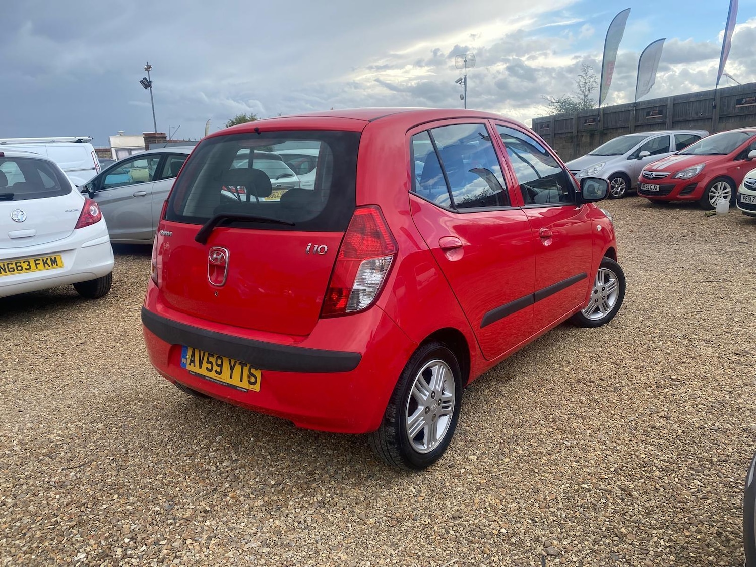 Used Hyundai i10 2009 for sale - 76989210: Photo 8