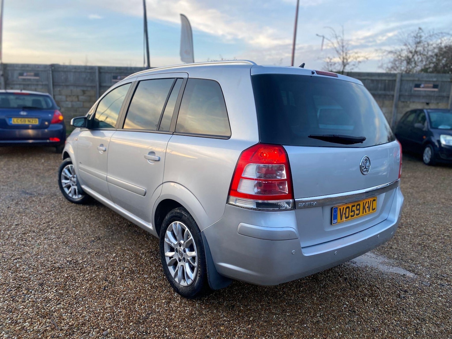 Used Vauxhall Zafira 2009 for sale - 77057508: Photo 20