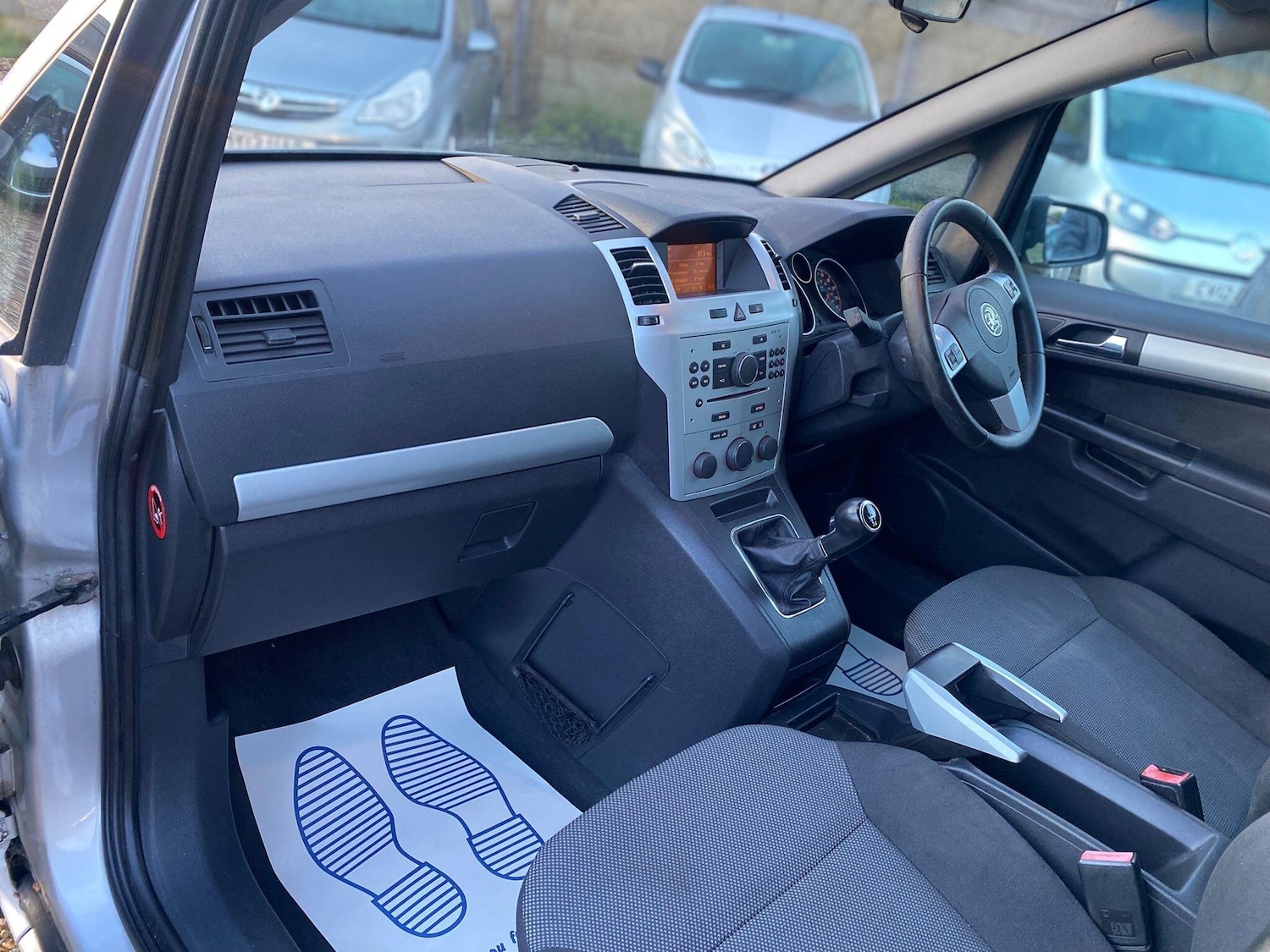 Used Vauxhall Zafira 2009 for sale - 77057508: Photo 27