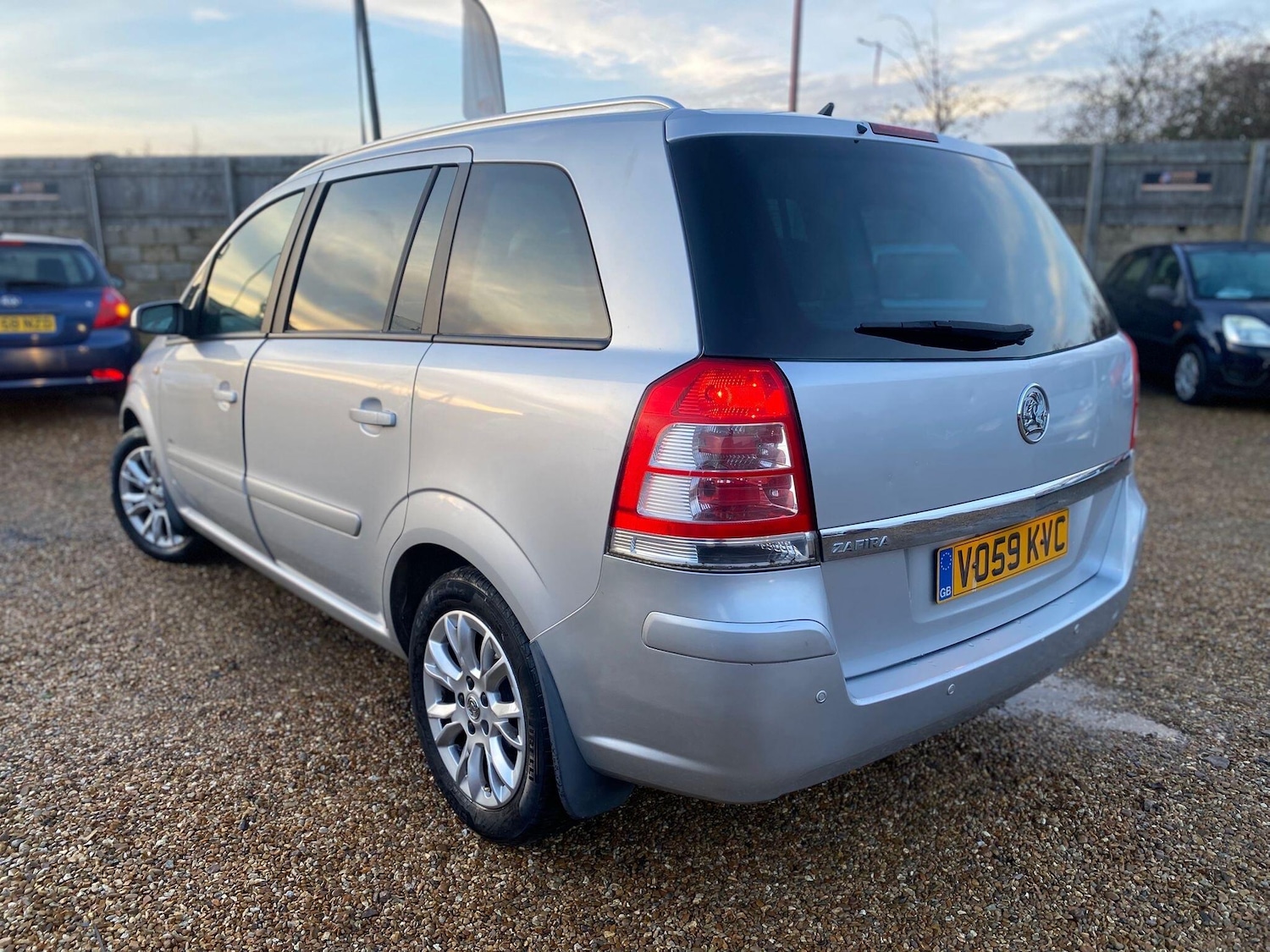 Used Vauxhall Zafira 2009 for sale - 77057508: Photo 4