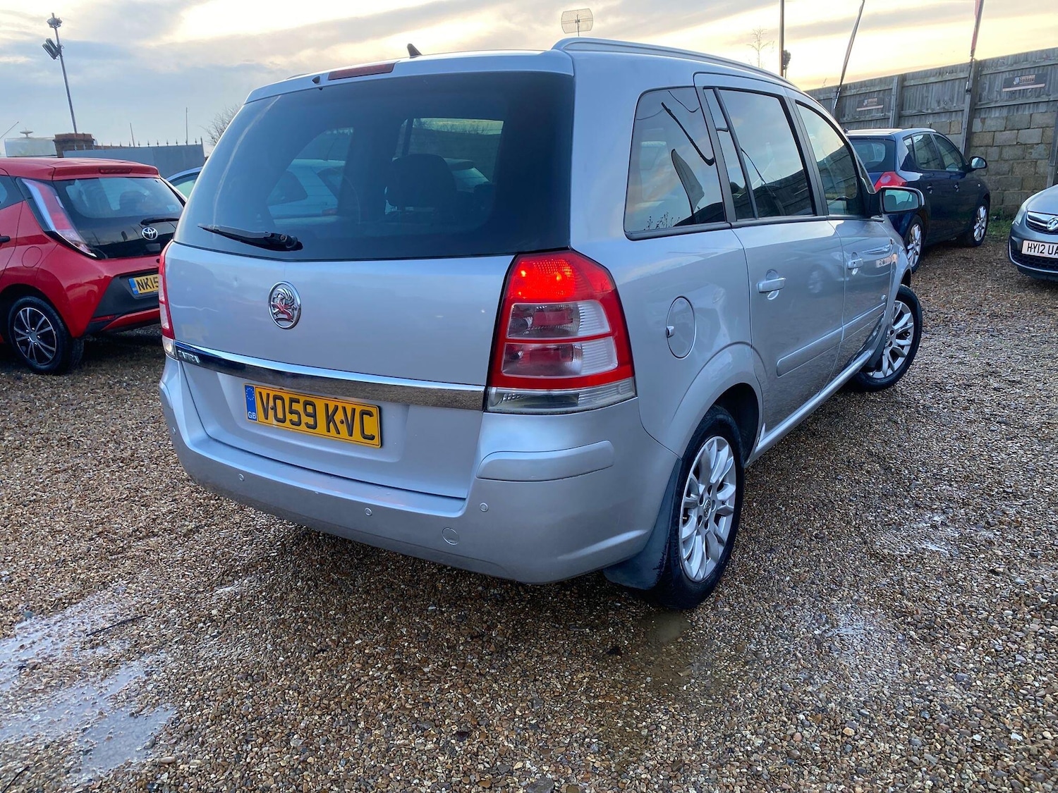 Used Vauxhall Zafira 2009 for sale - 77057508: Photo 9