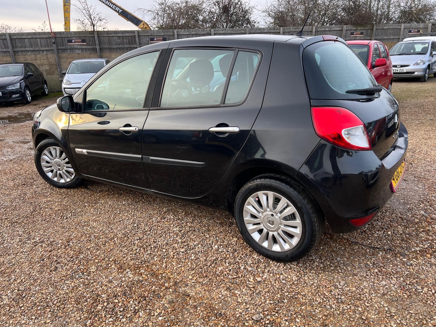 Used Renault Clio 2011 for sale - 77559141: Photo 13